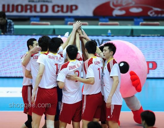 中国男排挑战加剧：0-3失利后的未来趋势预测